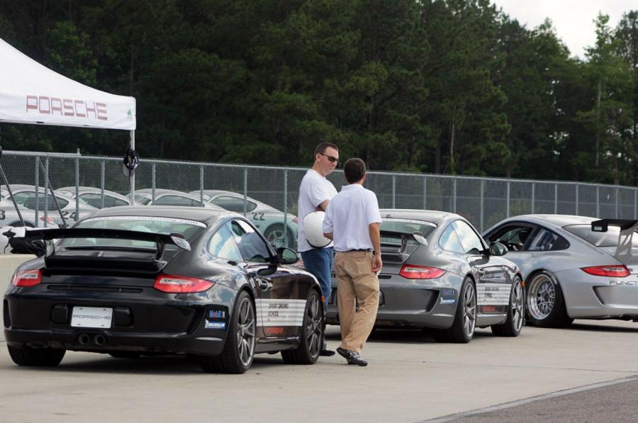  Porsche 911 GT3 Cup 2011 года  (фото 12 из 69)